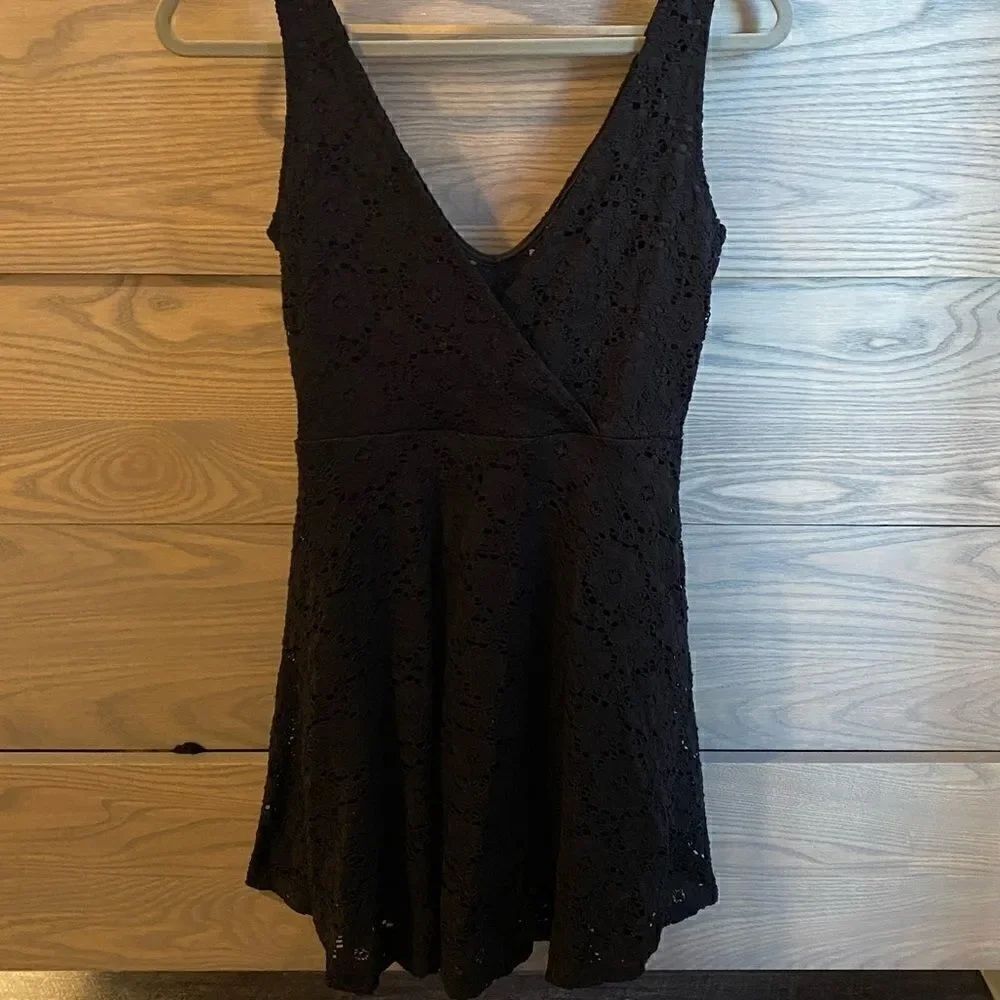 [you are not alone] cross over v neck lack mini dress #2